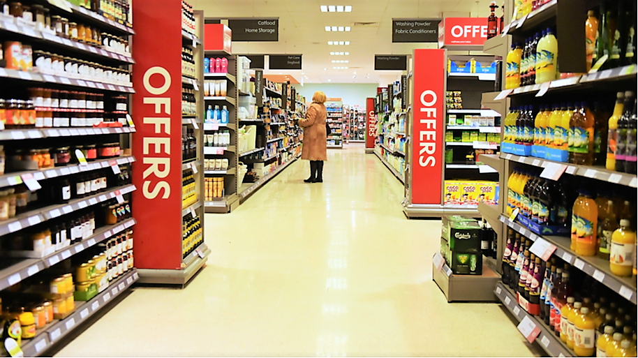 Tesco Supermarket April 2019 London Britain's Tesco World's 3Rd Largest –  Stock Editorial Photo © 1000Words #610242574